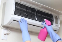 Vì Sao Nên Vệ Sinh Máy Lạnh Thường Xuyên Tại Nhà