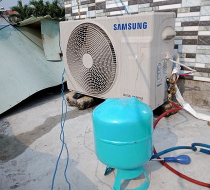 Bơm ga máy lạnh