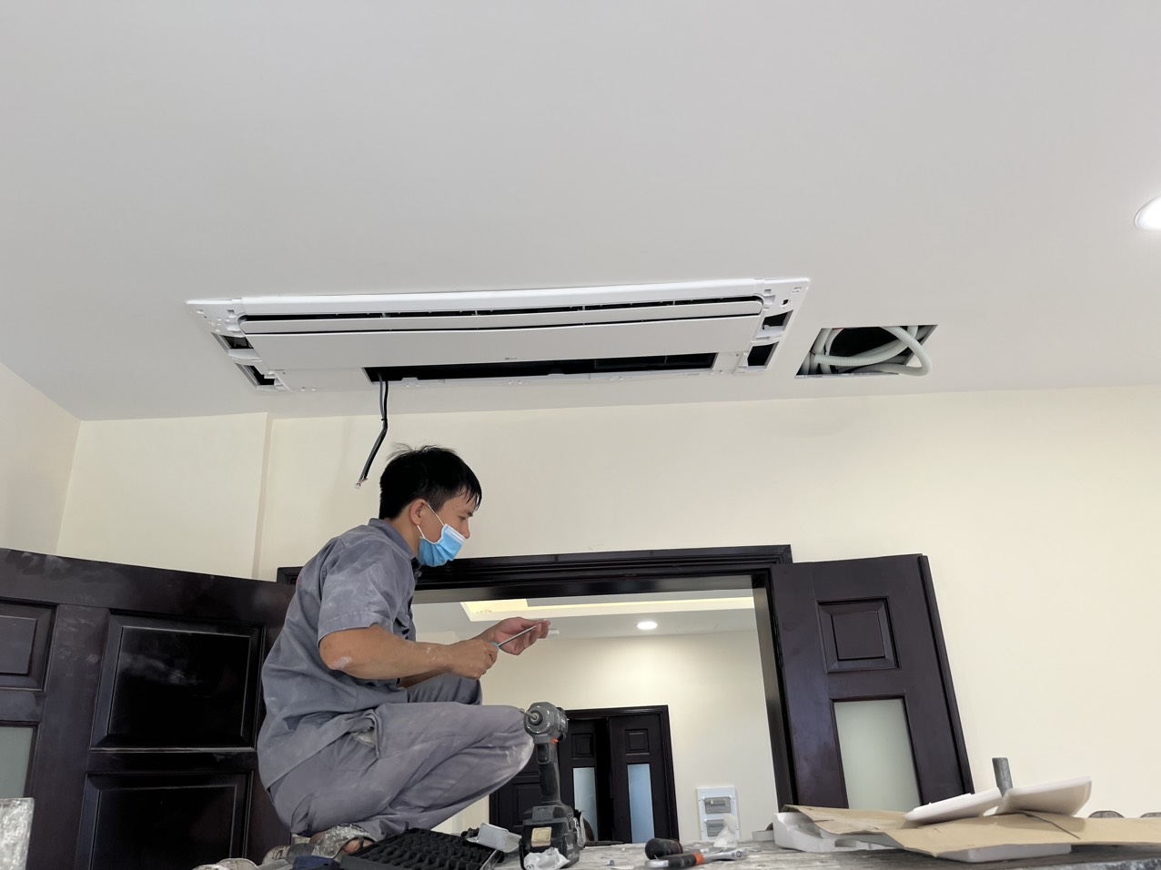 Bảng Giá Vệ Sinh Máy Lạnh, Điều Hòa Tận Nhà tại TP.HCM